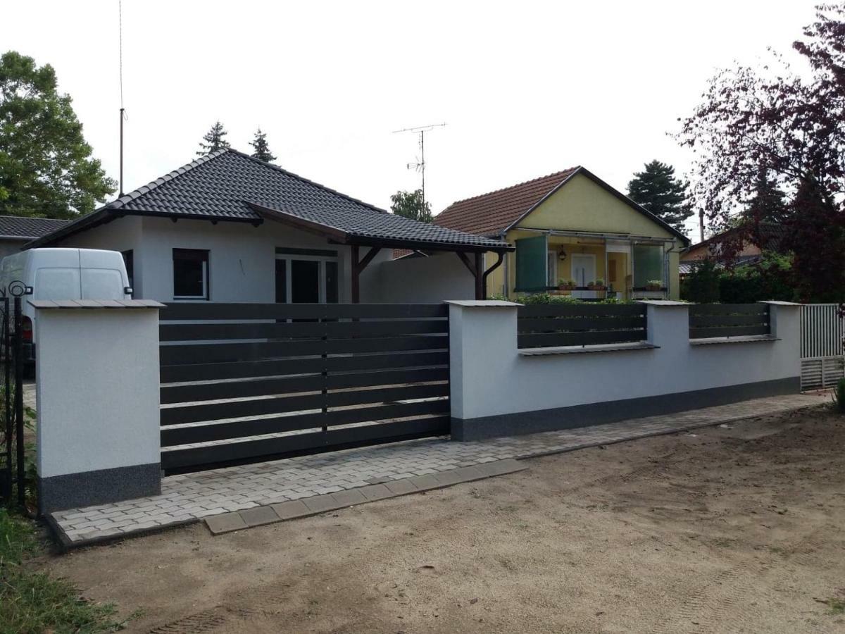 Tisza Dream Apartman Tiszakécske Esterno foto